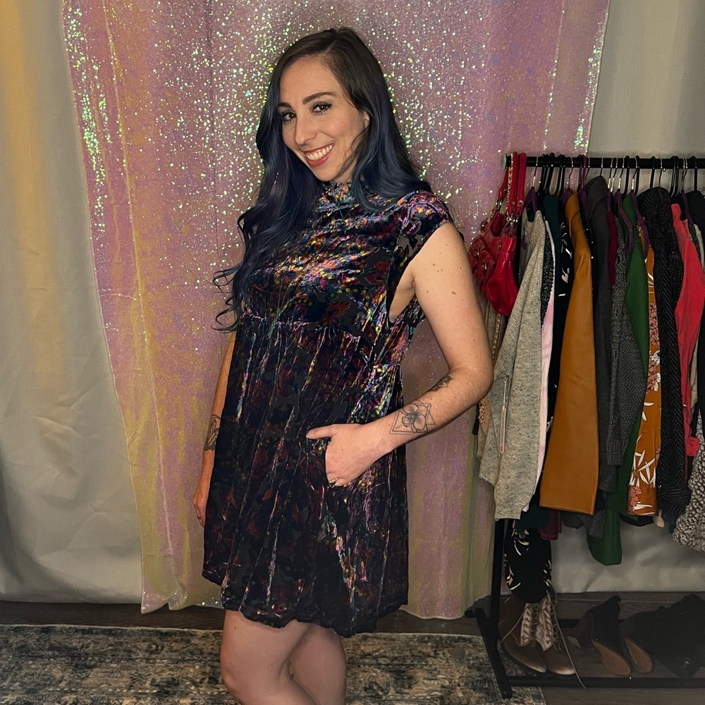My Next Posh Show Live (Like To Get Notified) - Picture 3 of 8